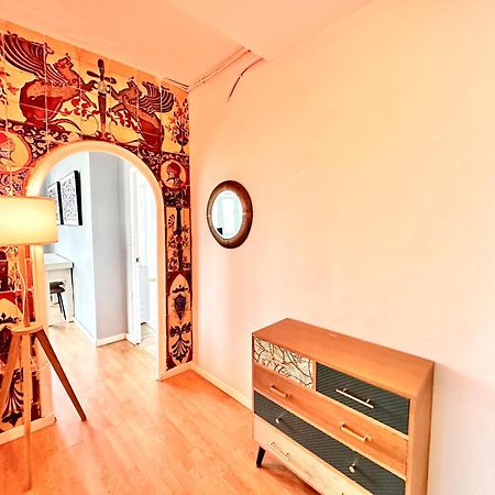 New Calabuig Apartaments Valencia Eksteriør billede