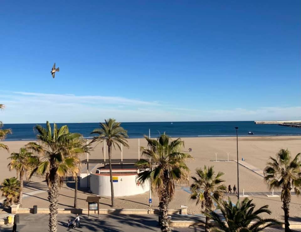 New Calabuig Apartaments Valencia Eksteriør billede